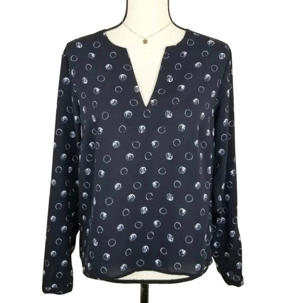 Women Ann Taylor Blue White Print Blouse Top XS Modern Career Classic Preppy NEW